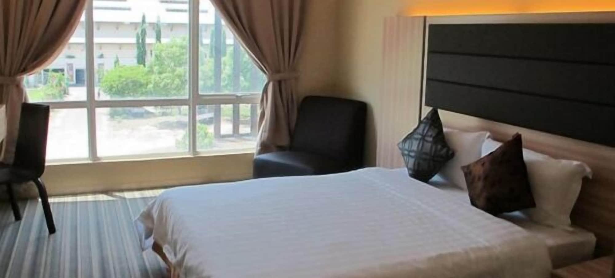 Zara'S Boutique Hotel @ Harbour City Κότα Κιναμπαλού Εξωτερικό φωτογραφία